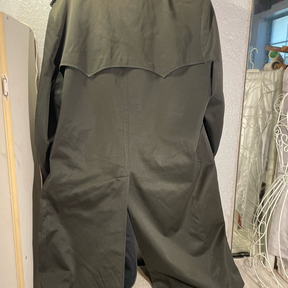 London Fog Men's Black Trench Coat - Picture 13 of 14